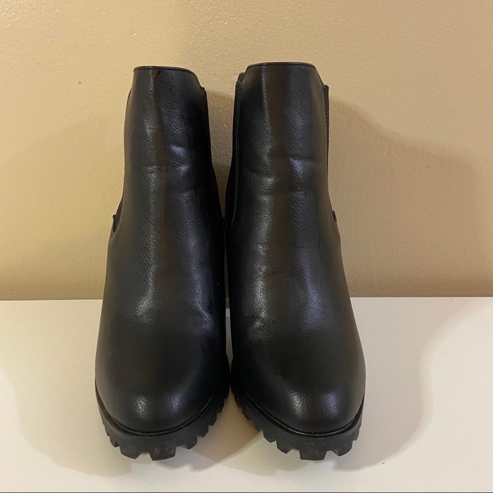 Stylish Comfortable Platform Booties - image 2